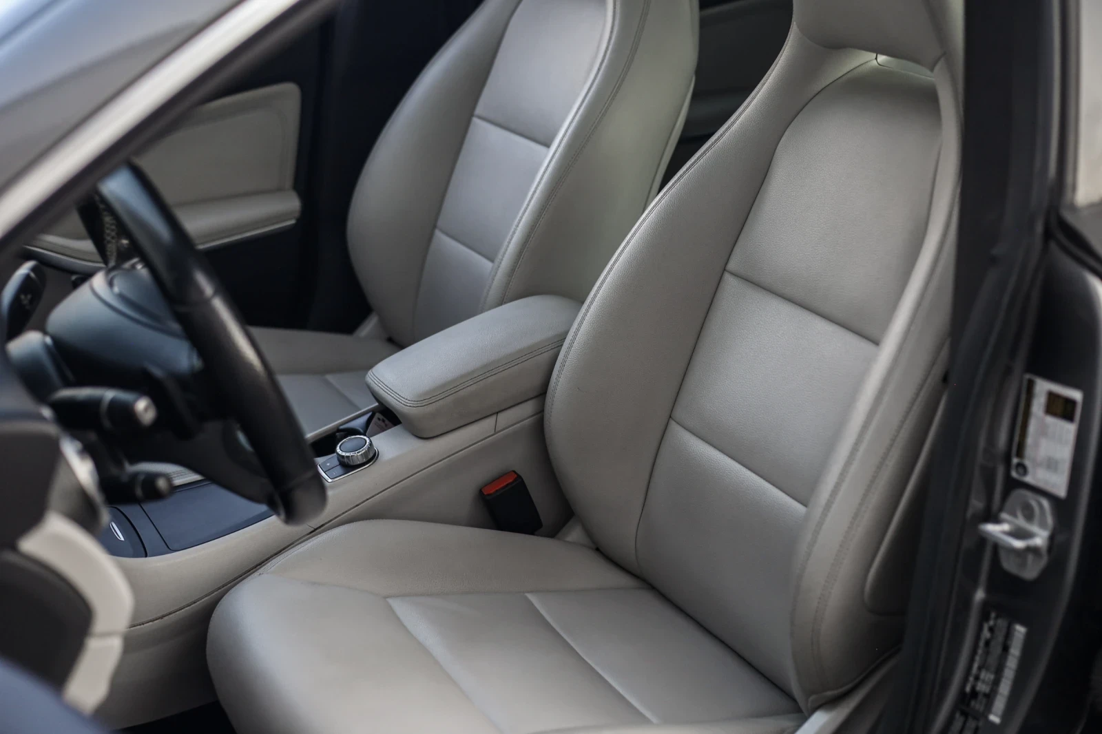 Mercedes-Benz CLA 250 CLA 250 AMG 4 MATIC KAYLESS PANORAMA DISTRONIK , снимка 11 - Автомобили и джипове - 53953845