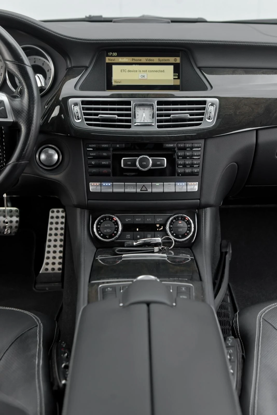 Mercedes-Benz CLS 500, снимка 12 - Автомобили и джипове - 53978876