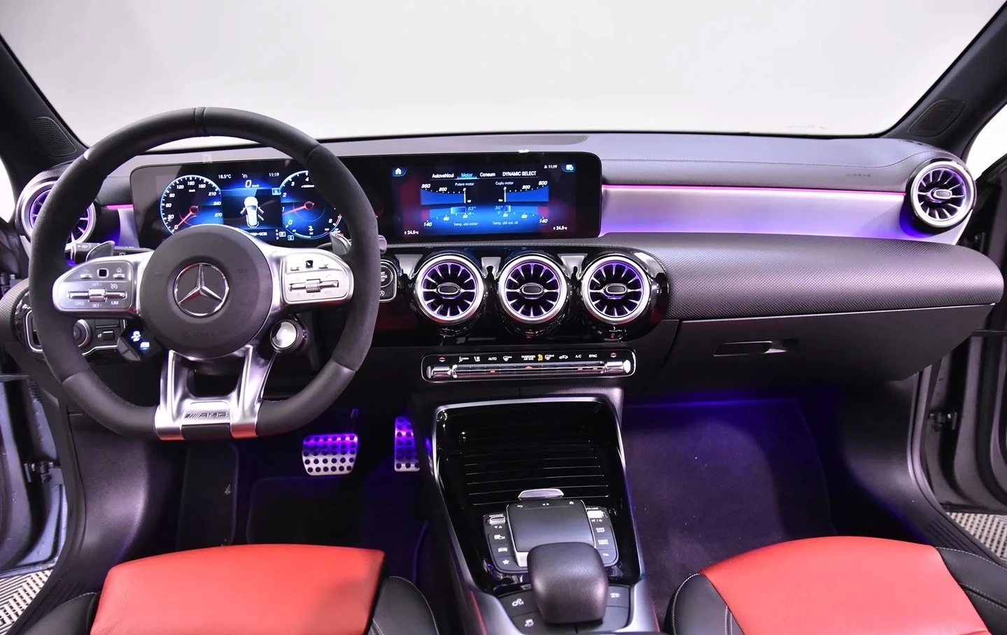 Mercedes-Benz A45 AMG S 4MATIC+ , снимка 5 - Автомобили и джипове - 54203432