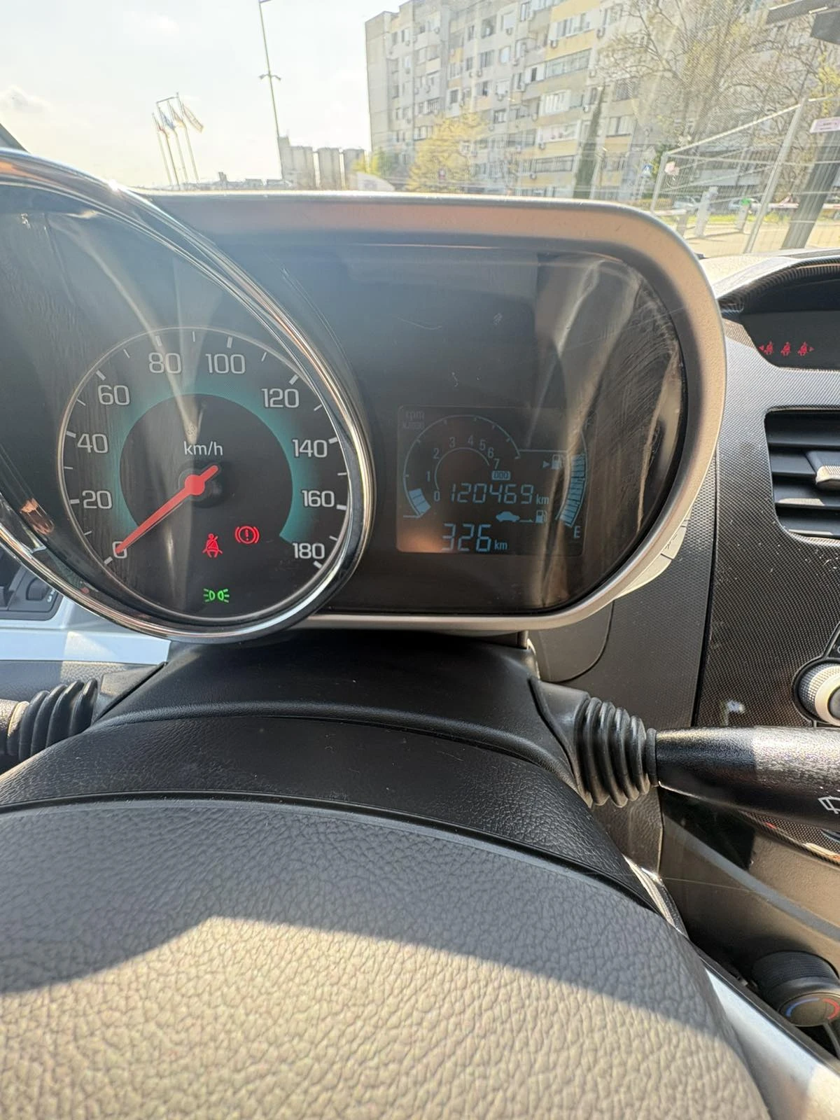 Chevrolet Spark, снимка 8 - Автомобили и джипове - 54255537