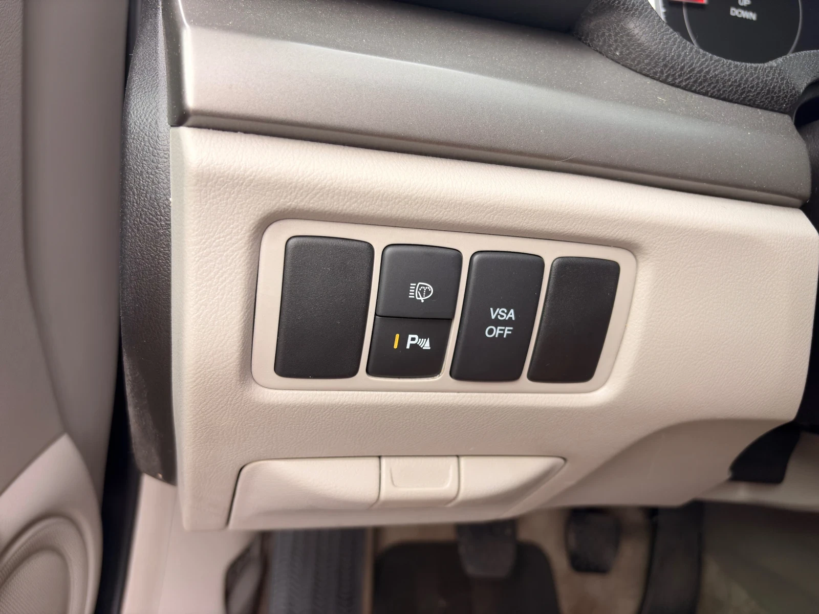 Honda Accord Executive 2.2 i-DTEC , снимка 17 - Автомобили и джипове - 54773922