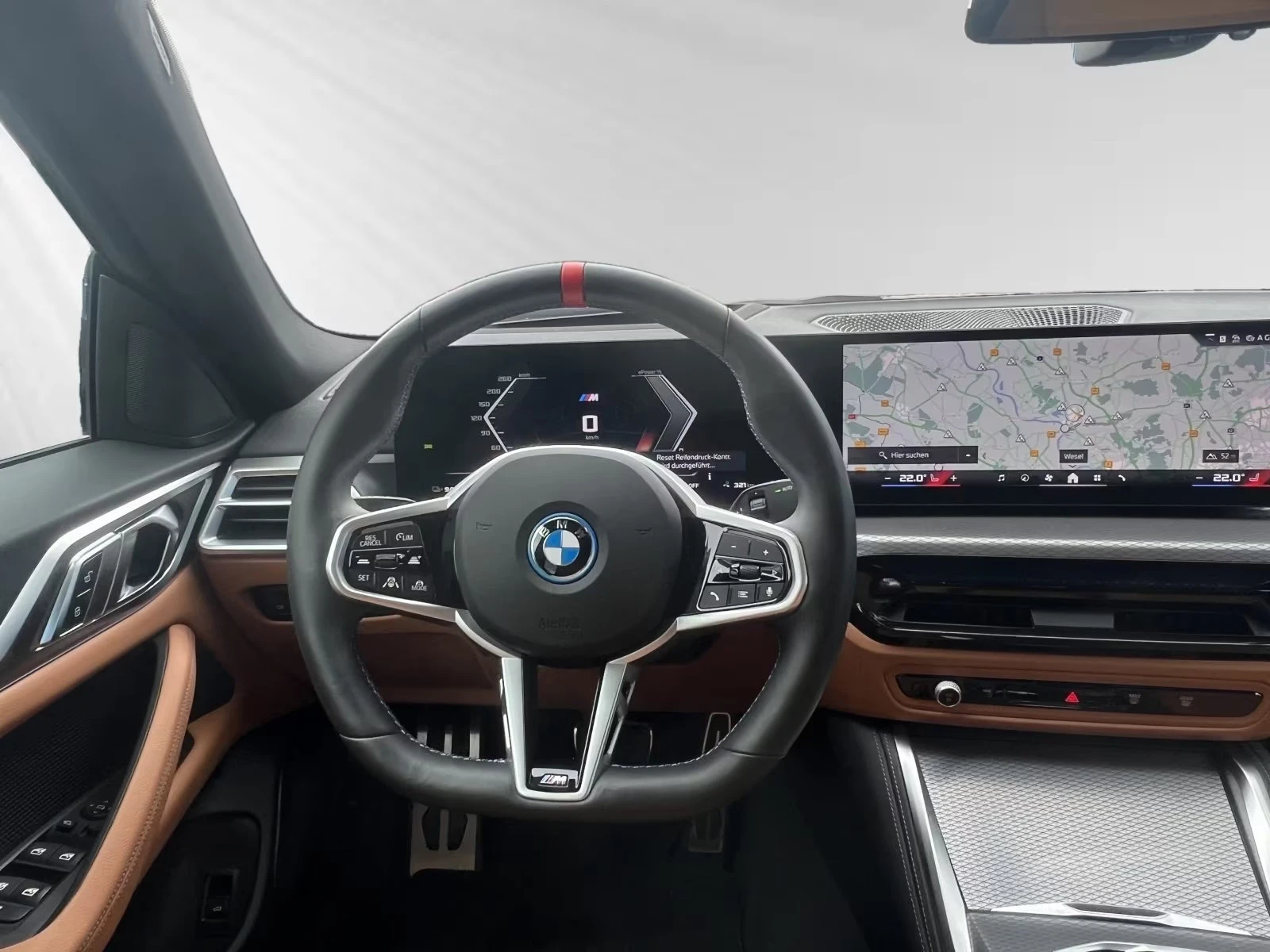 BMW i4 M60/601HP/xDRIVE/SPORT/PRO/360/BLACK/ACC/538z, снимка 8 - Автомобили и джипове - 55146668