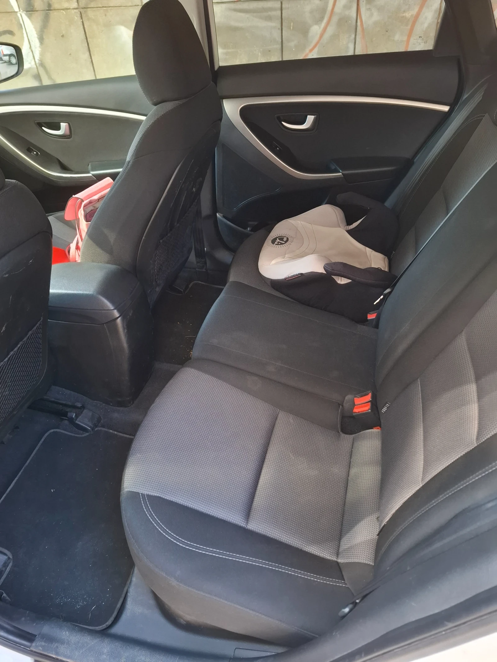 Hyundai I30, снимка 11 - Автомобили и джипове - 55588761
