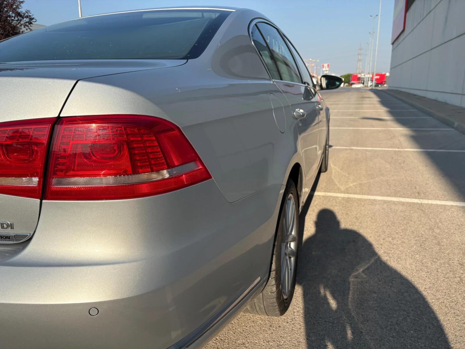 VW Passat 2.0TDi Highline, снимка 6 - Автомобили и джипове - 55883500