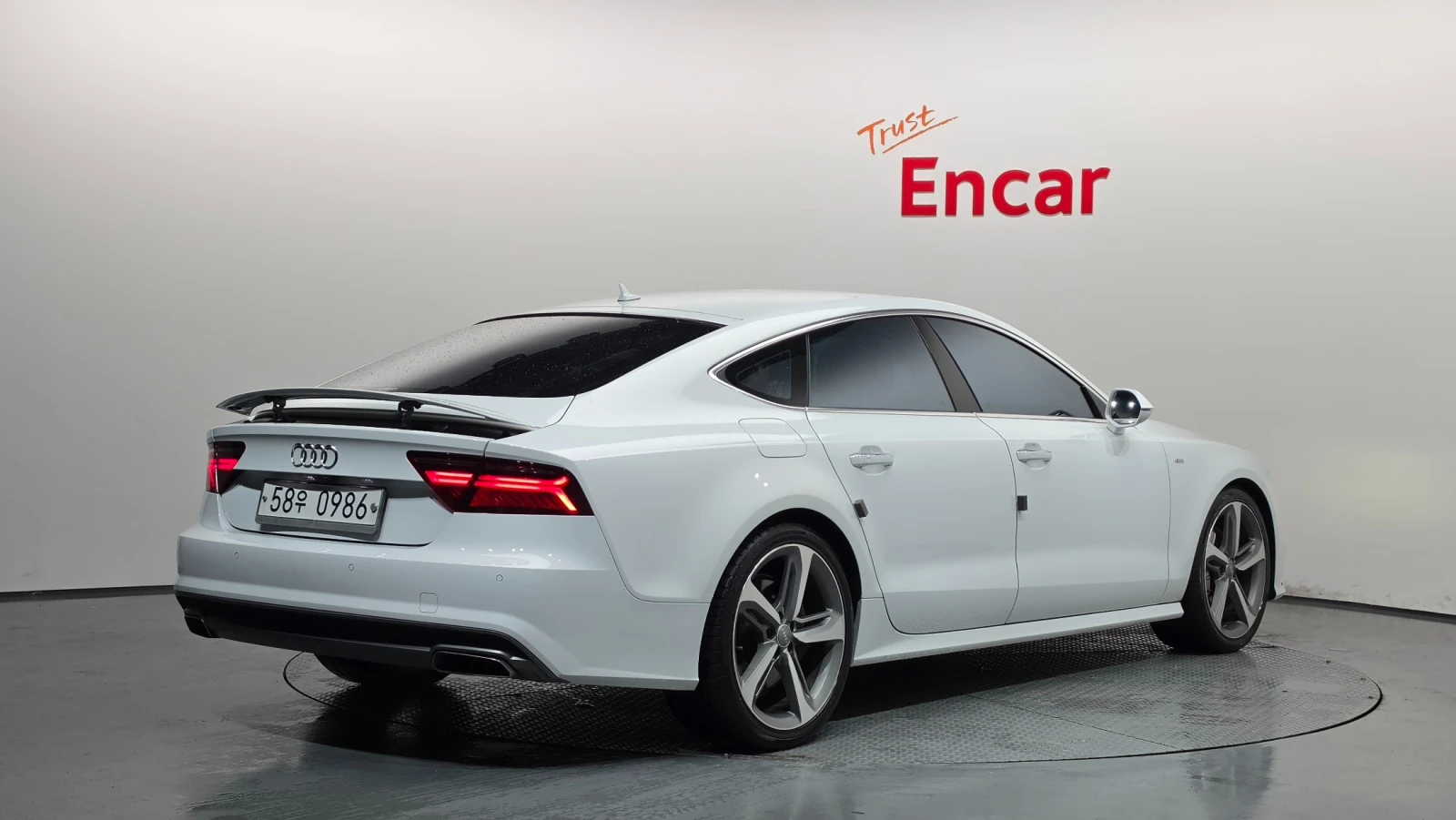 Audi A7 2.0 40TFSI Quattro , снимка 2 - Автомобили и джипове - 56221682