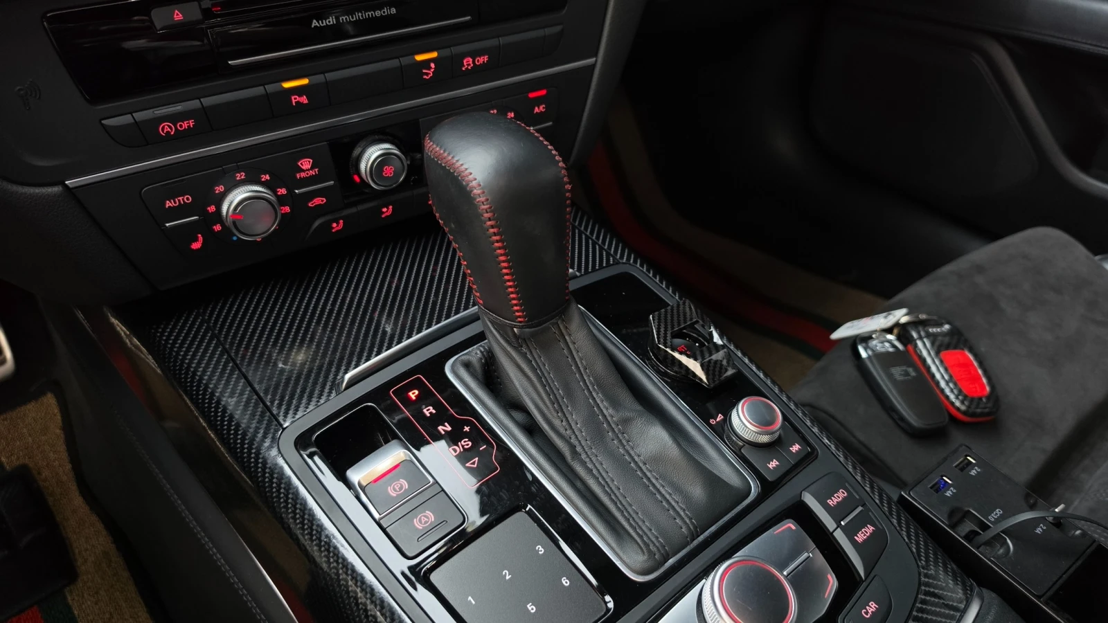 Audi A7 2.0 40TFSI Quattro , снимка 8 - Автомобили и джипове - 56221682