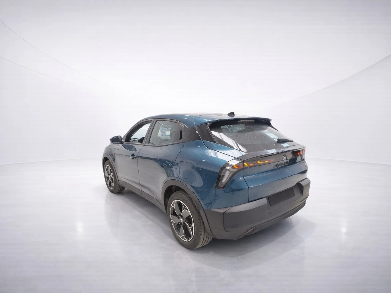 Alfa Romeo Junior 51 kWh LED Keyless | Mobile.bg � ����������� 4