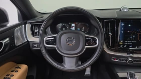 Volvo XC60 * ПАНО* KEYLESS* Camera* ПОДГРЕВ* , снимка 13