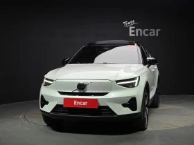Volvo XC40, снимка 2