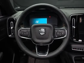 Volvo XC40, снимка 12