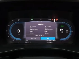 Volvo XC40, снимка 7