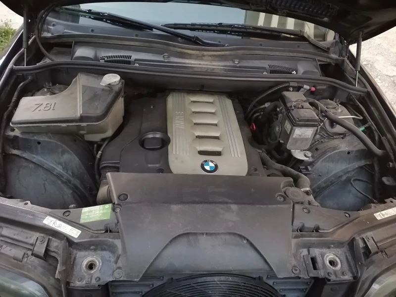 BMW X5, снимка 3 - Автомобили и джипове - 52540743