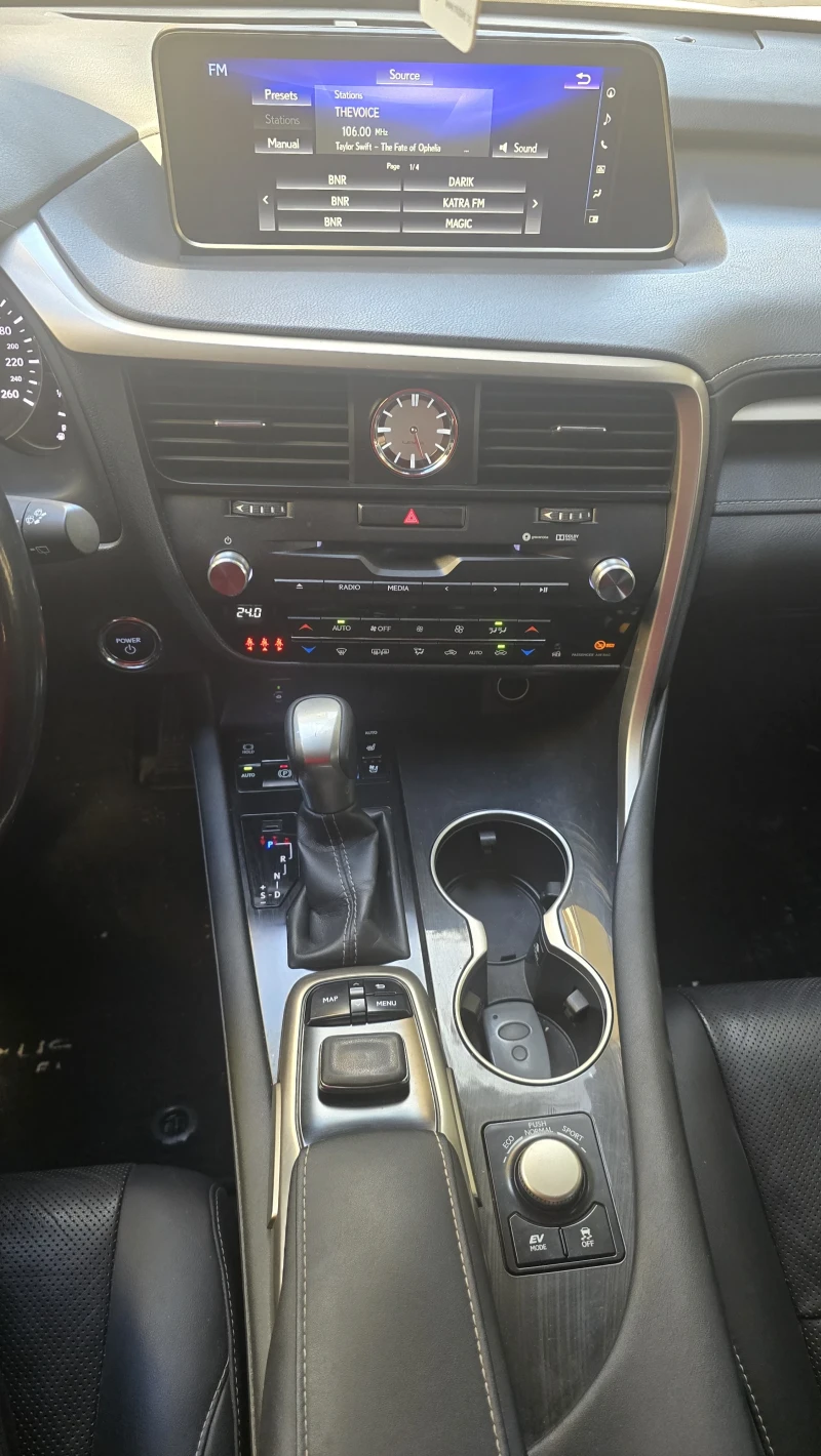 Lexus RX 450h ГАРАНЦИОННА/90000km/ FULL SERV/PANO/ЛИЗИНГ/ БАРТЕР, снимка 11 - Автомобили и джипове - 51434234