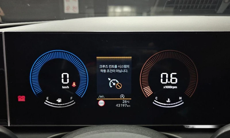 Hyundai Tucson Gasoline 1.6 Turbo 2WD Modern, снимка 8 - Автомобили и джипове - 52046235