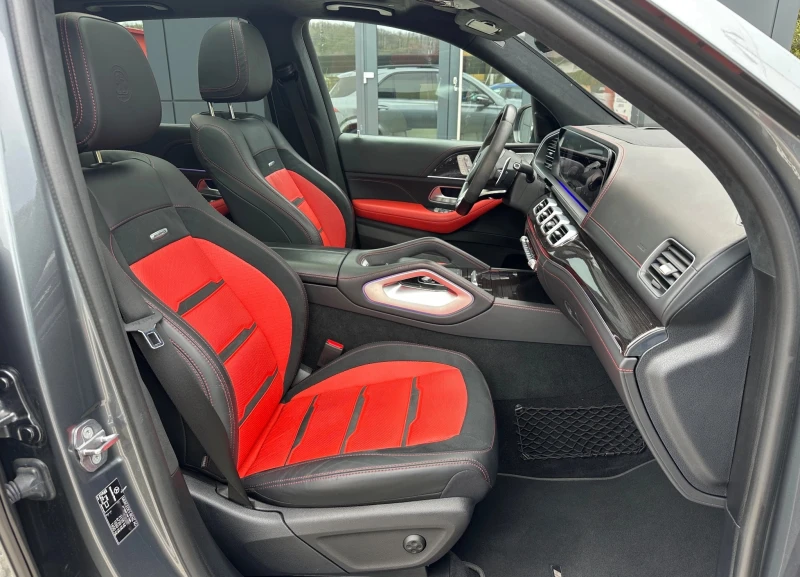 Mercedes-Benz GLE 63 S AMG 4Matic+ , снимка 7 - Автомобили и джипове - 52661559