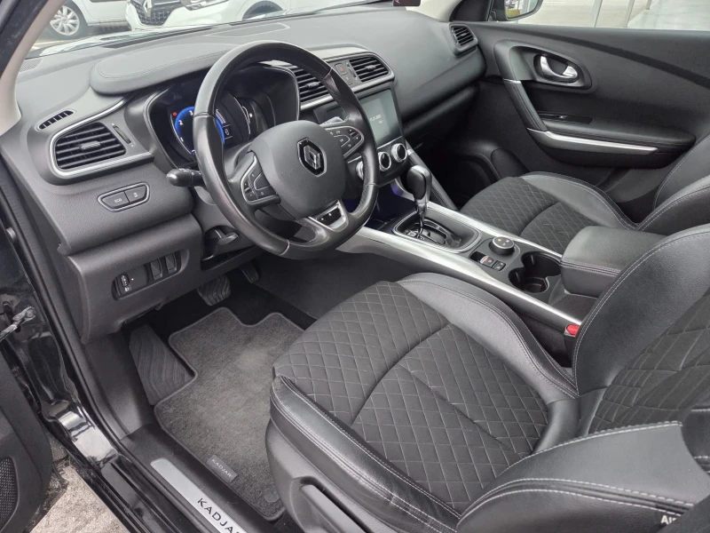 Renault Kadjar 1.5 dci 12.2022г., снимка 7 - Автомобили и джипове - 52839442
