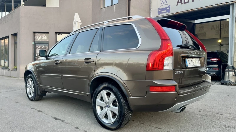 Volvo Xc90 D5 AWD, снимка 4 - Автомобили и джипове - 52901925
