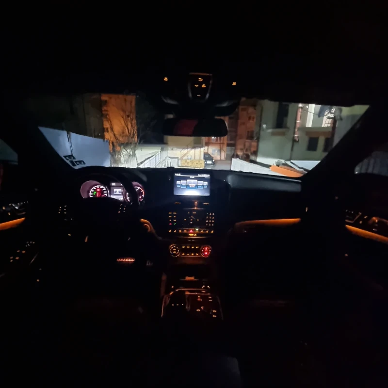 Mercedes-Benz GLS 63 AMG 585 cc 132000км РЕАЛНИ, снимка 17 - Автомобили и джипове - 53100468