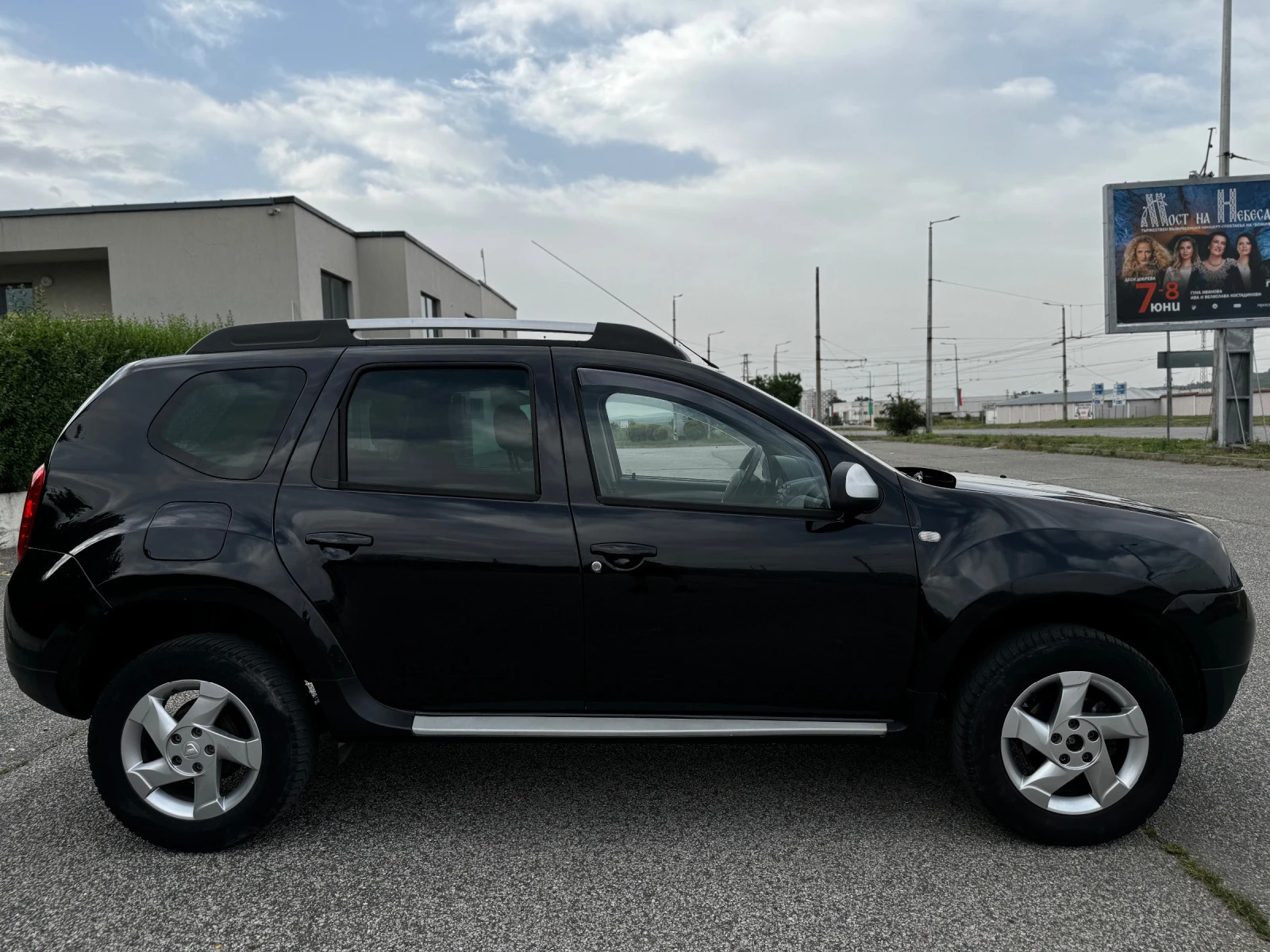 Dacia Duster 1.6I/ГАЗ/ИТАЛИЯ - изображение 6