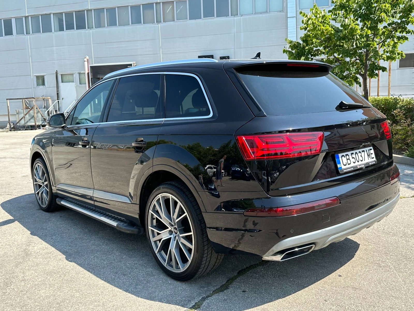 Audi Q7 3.0TDI S Line Quattro - изображение 3