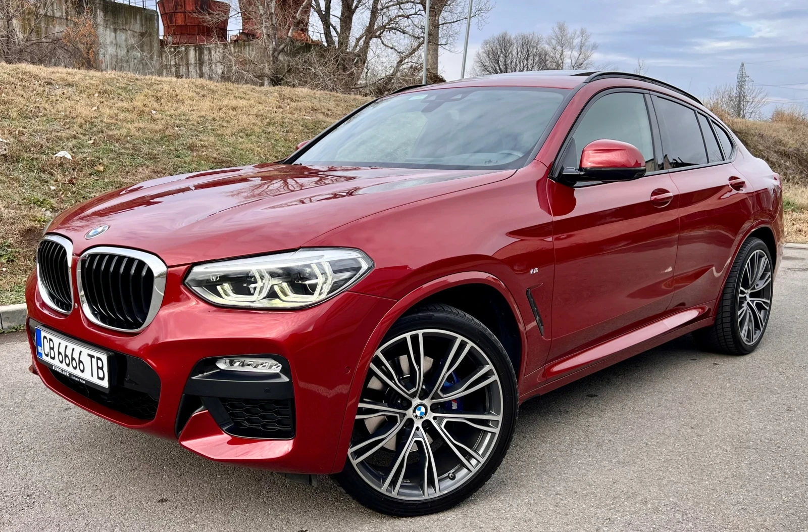 BMW X4 3.0i* M* NAVI* HEAD UP* 60000км.*  | Mobile.bg — изображение 1