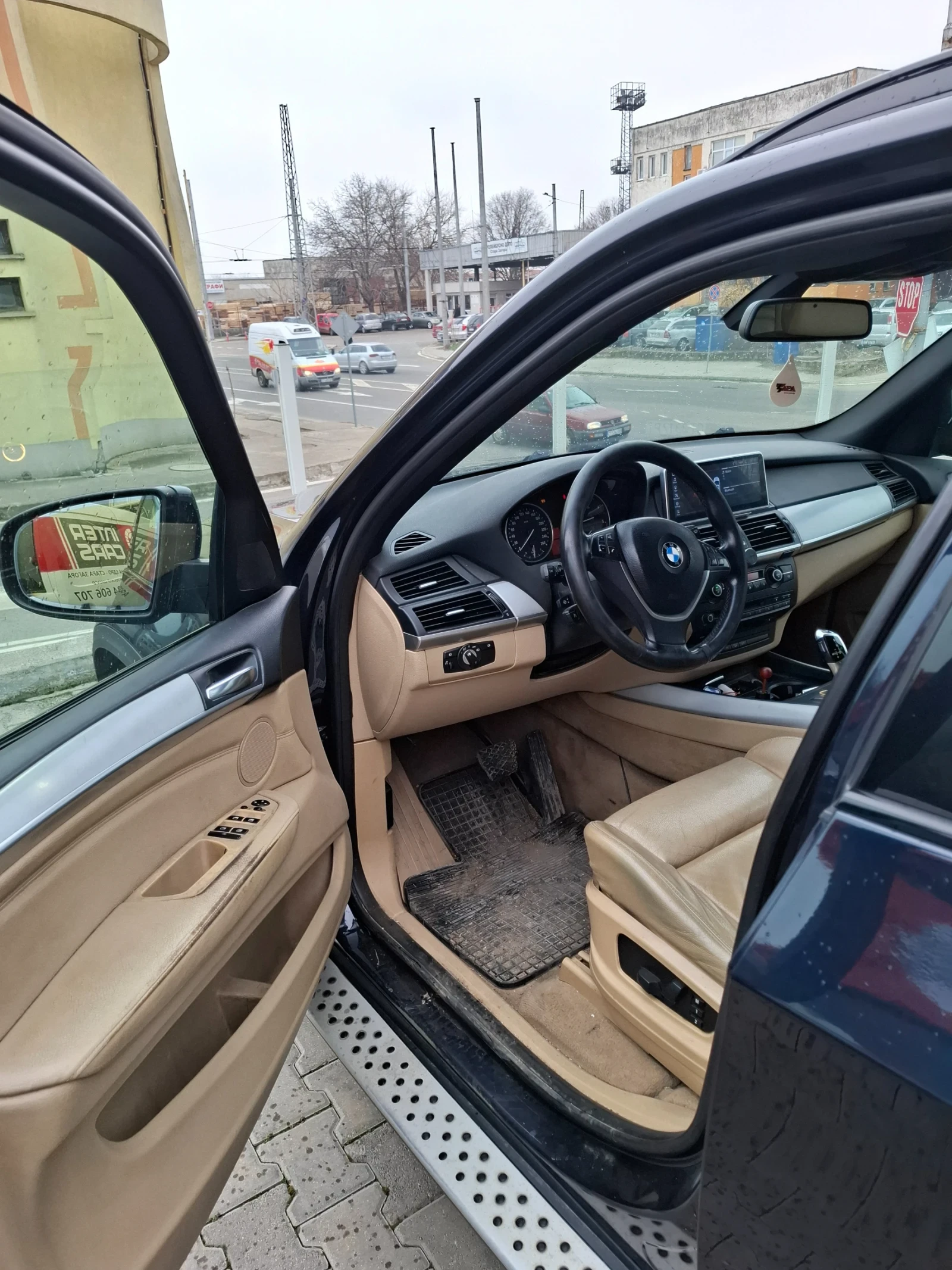 BMW X5 E70 - изображение 4