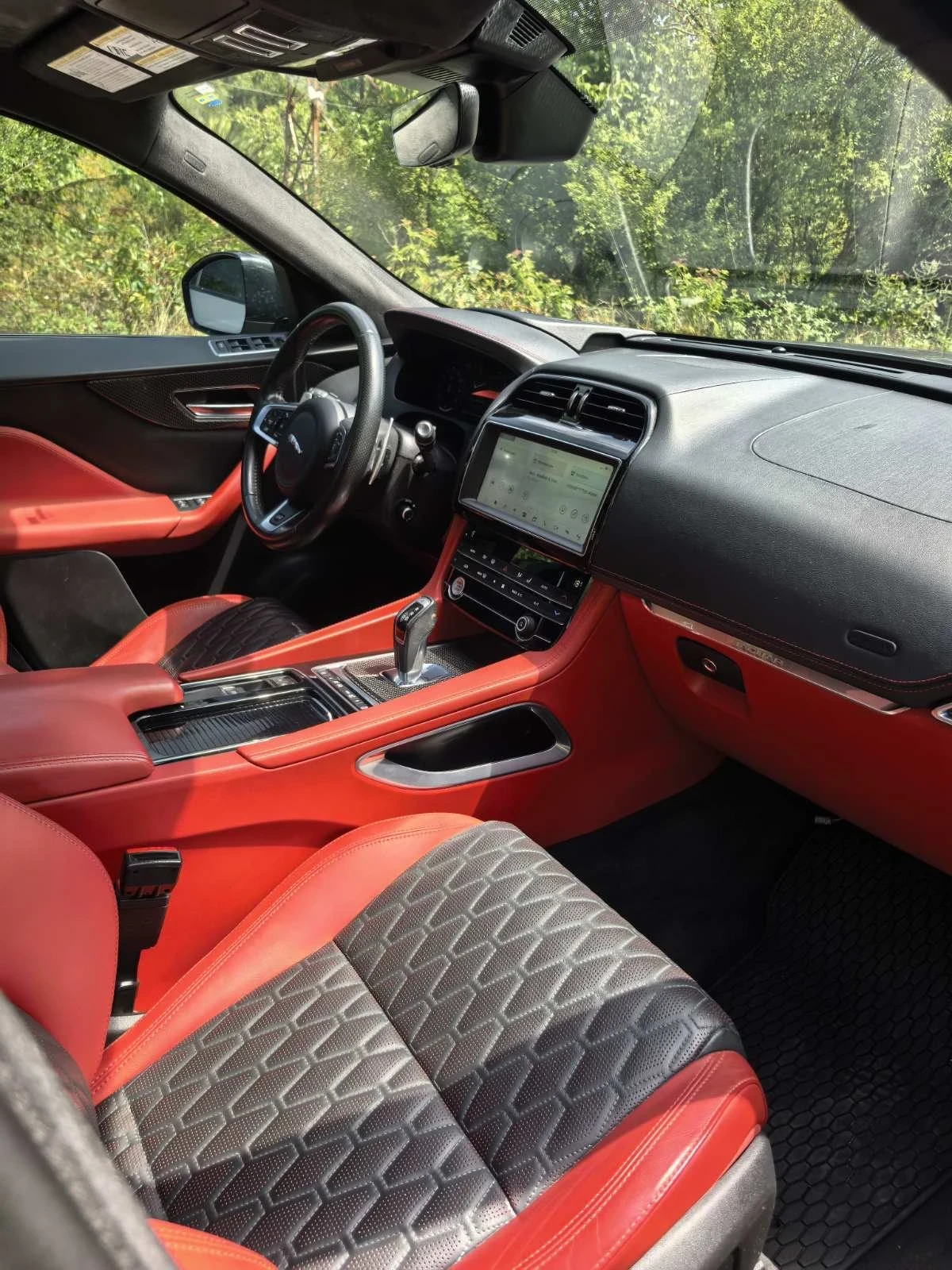 Jaguar F-PACE SVR 551К.С - изображение 6