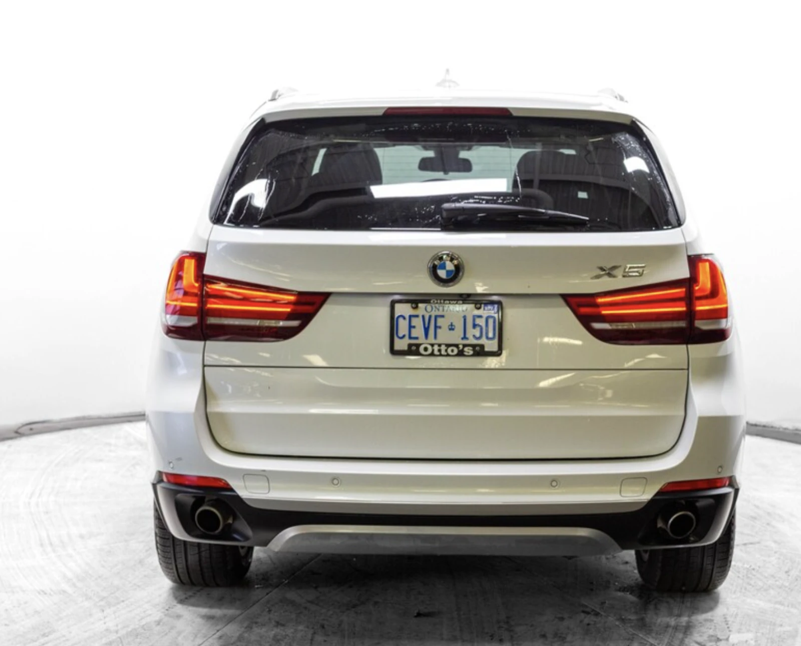 BMW X5 Xdrive 35i - изображение 5