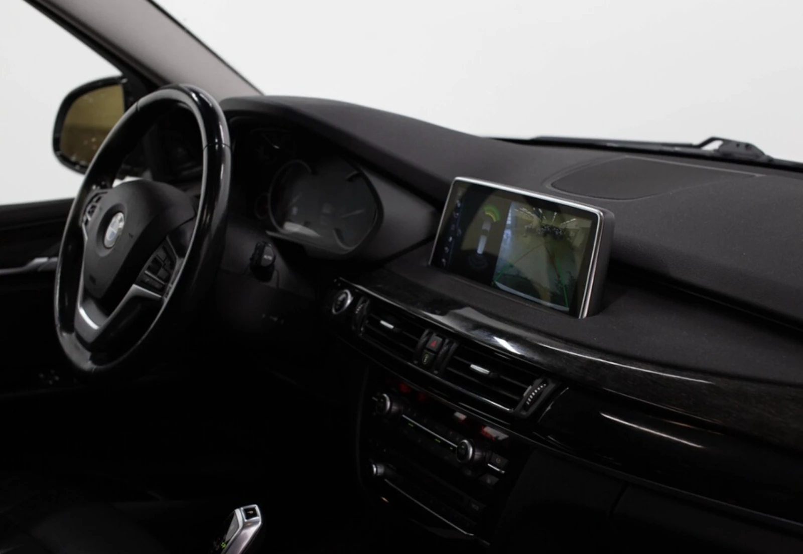 BMW X5 Xdrive 35i - изображение 10