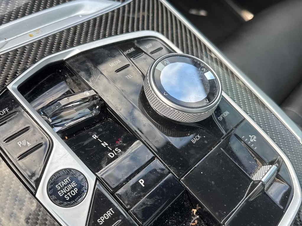 BMW X7 xDrive40i  CARFAX | Mobile.bg   10