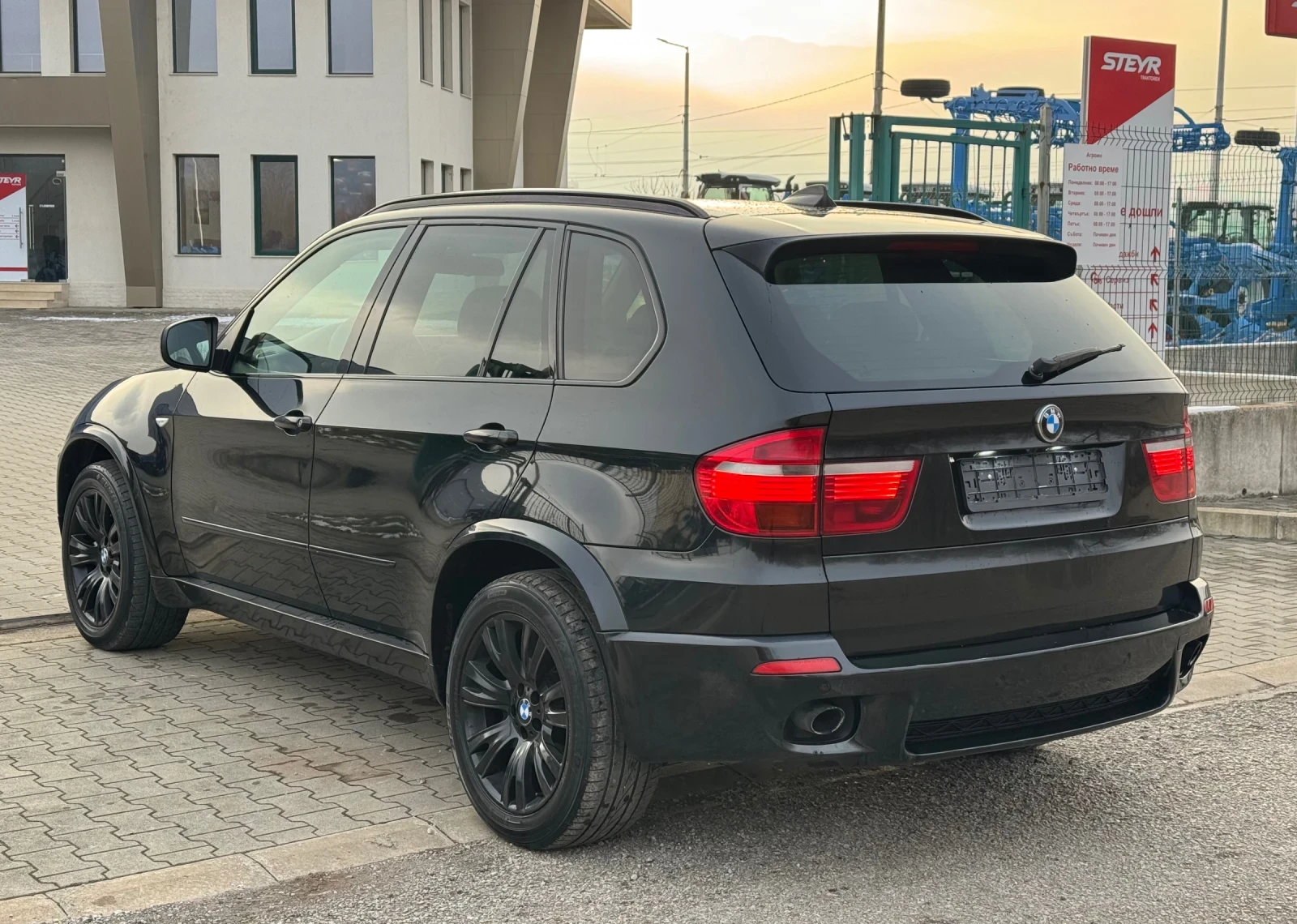 BMW X5 3, 5д 286к.с. Камера. М-пакет - изображение 6