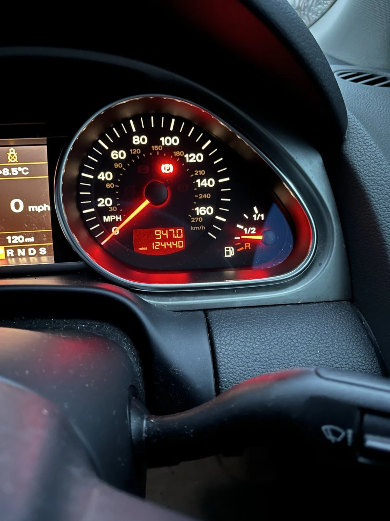 Audi Q7 3TDI, снимка 8 - Автомобили и джипове - 54196244