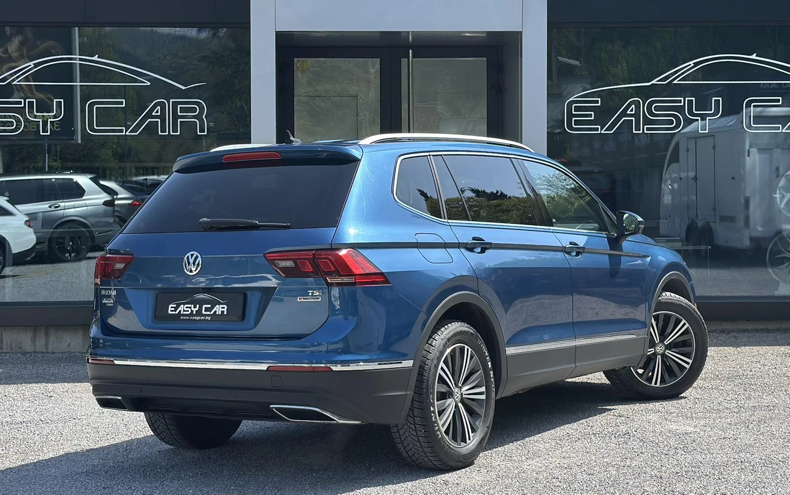 VW Tiguan PANO /CAMERA /, снимка 3 - Автомобили и джипове - 54356377