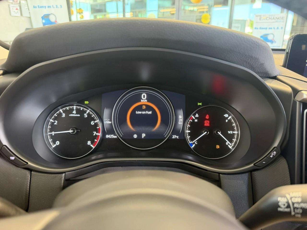 Mazda CX-50 GS-L | CARPLAY | ЕЛ САЛОН |  ЦЕНА ДО БГ, снимка 15 - Автомобили и джипове - 54971300
