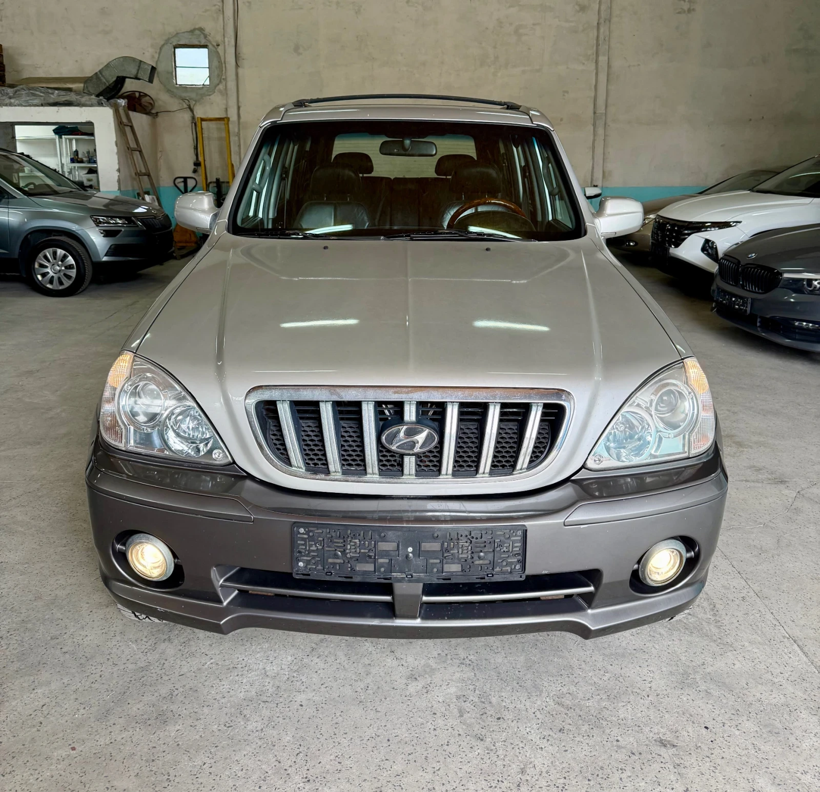 Hyundai Terracan 4x4 3.5 V6 Бензин Сервизна История, снимка 3 - Автомобили и джипове - 55328930