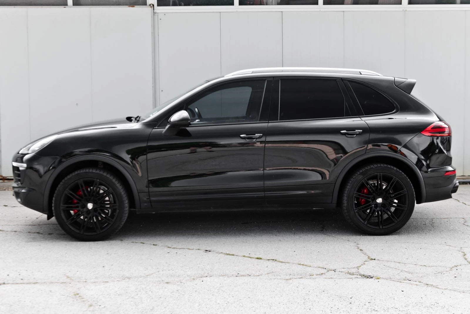 Porsche Cayenne S* 4.2TDI* FACE* LED MATRIX* PANO* CAMERA* ПОДГРЕВ, снимка 8 - Автомобили и джипове - 56165941
