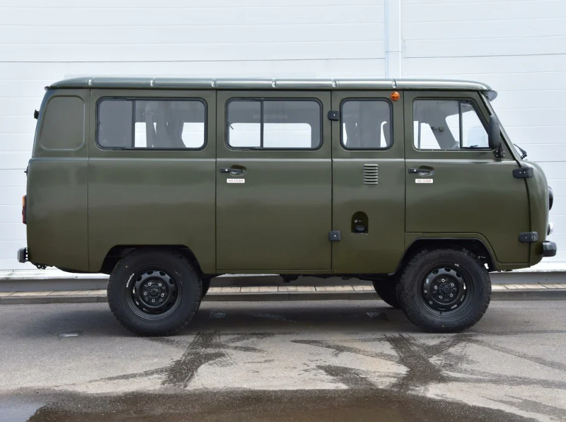 Uaz 2206 ЕВРО 6 8+1, снимка 3 - Бусове и автобуси - 44212365