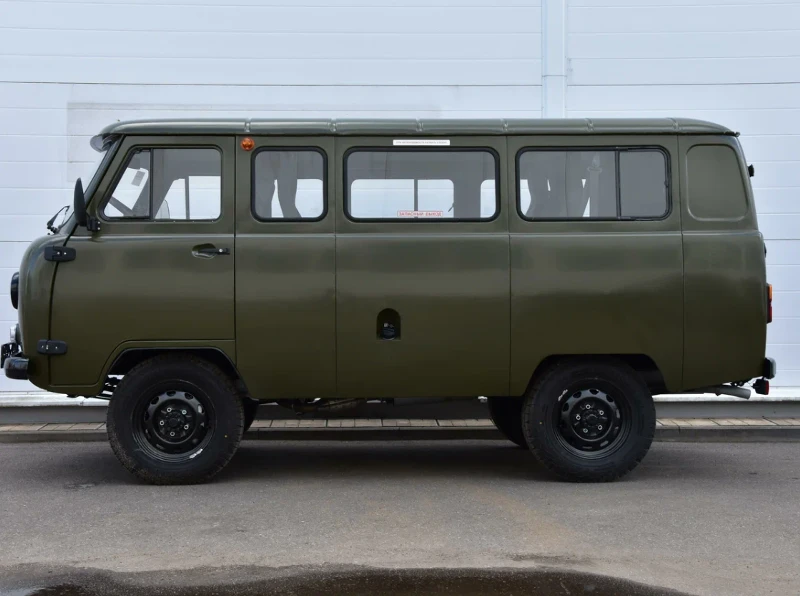 Uaz 2206 ЕВРО 6 8+1, снимка 2 - Бусове и автобуси - 44212365