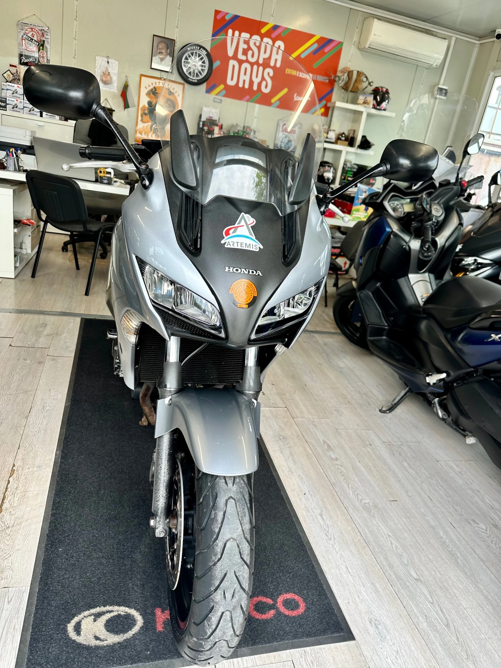 Honda Cbf 1000 10.2013г., снимка 10 - Мотоциклети и мототехника - 55129397