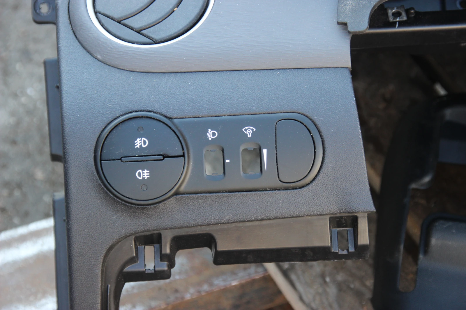    I-10   2008 . | Mobile.bg   6