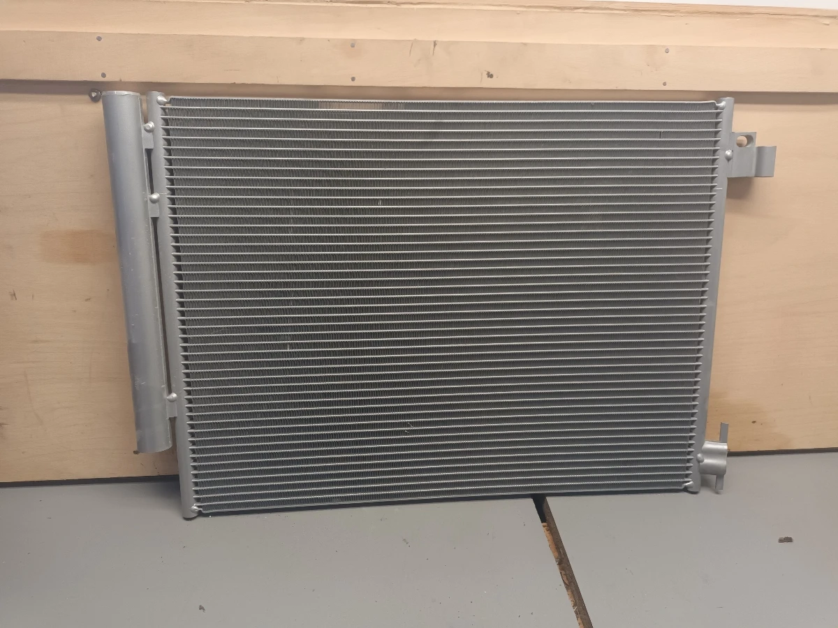 �������� �������� ����� ����� 1,5��� � | Mobile.bg � ����������� 1