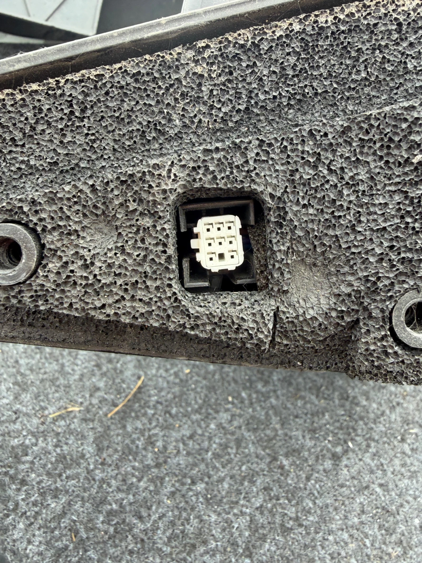 Mazda5 2011� ����� ��������  | Mobile.bg � ����������� 4