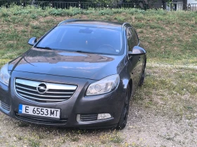 Opel Insignia 2.0Т 220 к.с. 4х4, снимка 1