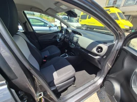 Toyota Yaris Hibrid , снимка 6