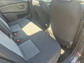 Toyota Yaris Hibrid , снимка 10