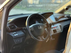 Honda Fr-v, снимка 3
