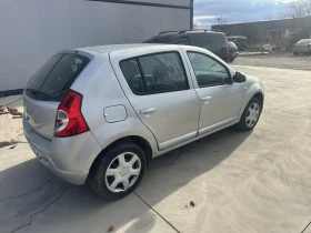 Обява за продажба на Dacia Sandero ~4 000 лв. - изображение 2