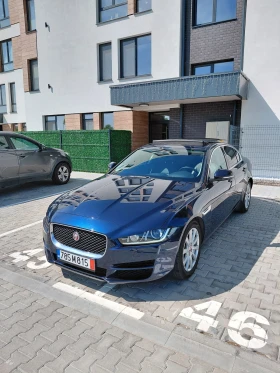 Jaguar XE 2.0 КОЖА ПАНОРАМА 