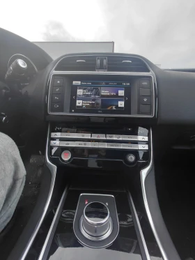 Jaguar XE 2.0 | Auto.bg — изображение 11