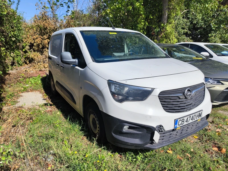 Opel Combo VAN 1.5 HDI 75 к.с скъсана верига, снимка 2 - Автомобили и джипове - 47410529